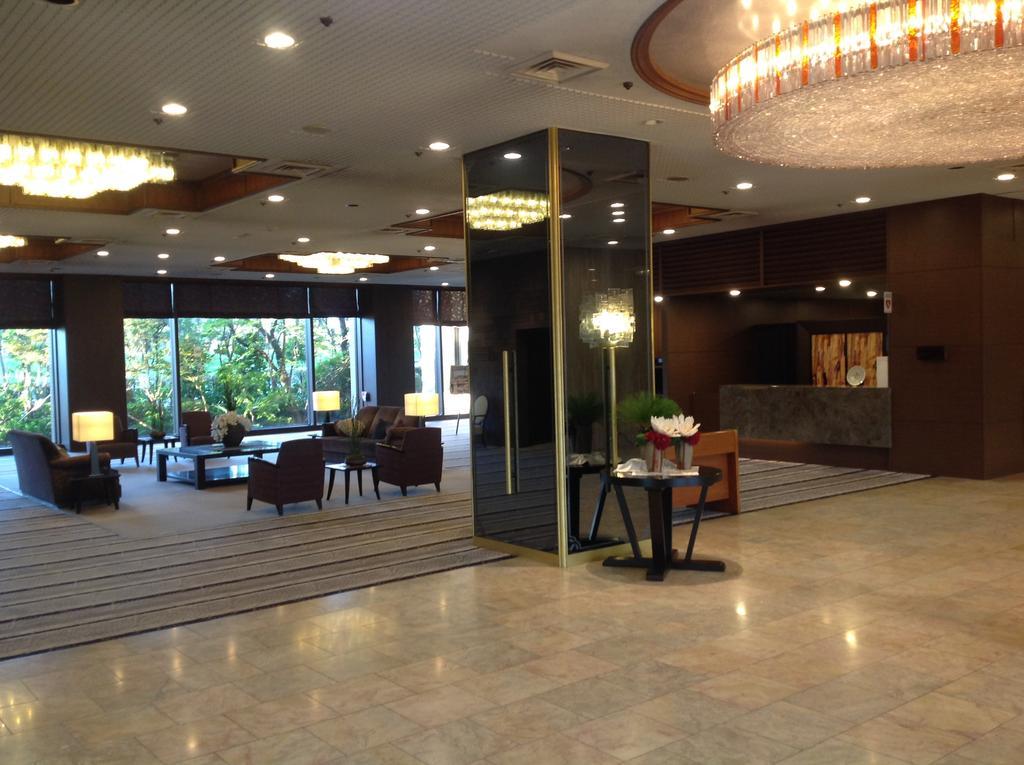 Okayama Plaza Hotel Екстериор снимка